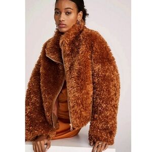 🌷 Anthropologie Maeve Fur Teddy Zip Up Coat in Honey Brown
